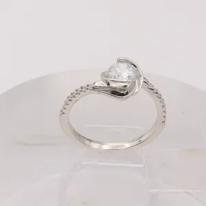 Stříbrný prsten 86101