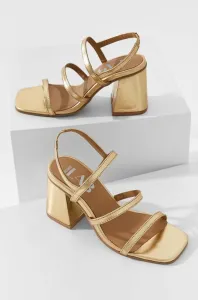 Kožené sandály Answear Lab zlatá barva