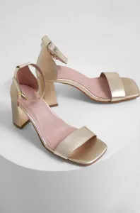 Kožené sandály Answear Lab zlatá barva #5164749