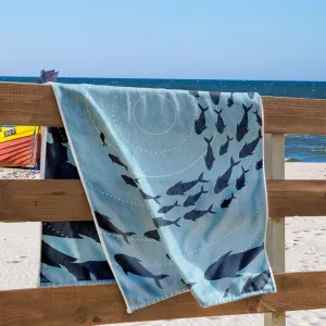 Bavlněná plážová osuška HEJNO DELFÍNŮ 90 x 180 cm
