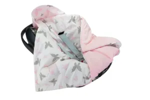 BOMIMI - Zavinovací deka do autosedačky VELVET motýlci, růžová