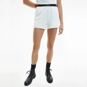 Calvin Klein dámské bílé šortky - S (YAF)