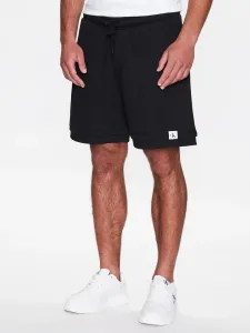 Calvin Klein pánské černé šortky #4706456