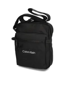Tašky přes rameno Calvin Klein