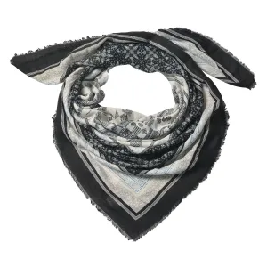 Bílo černý šátek s ornamenty - 140*40 cm JZSC0546Z