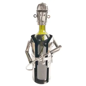 Kovový stojan na láhev vína v designu hasiče Chevalier - 17*12*22 cm 6Y3777