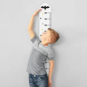 Dětský výškový metr na zeď s motivem netopýra
