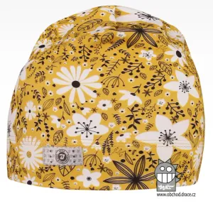 Bavlněná celopotištěná čepice - vzor 01 - žlutá, květy