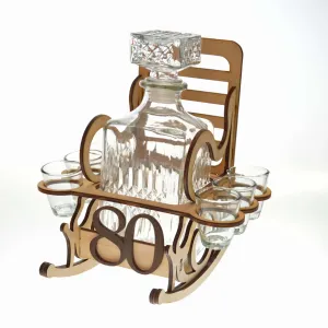 Dřevěná židle s lahví k 80. narozeninám #5630379