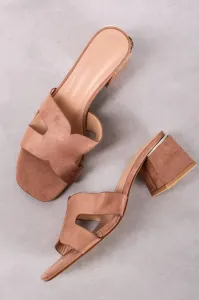 Světle hnědé pantofle na hrubém podpatku Effie