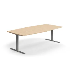 Jednací stůl QBUS, T-nohy, 2400x1200 mm, tvar člunu, stříbrná podnož, dub