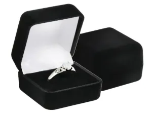 Sametová černá krabička Elegance na prsten nebo náušnice pecky IK028