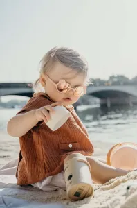Dětské sluneční brýle Medvídek meruňkové KiETLA Velikost brýle: 2-4 roky