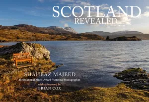 Scotland Revealed (Majeed Shahbaz)(Paperback)