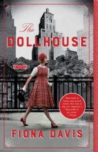 The Dollhouse (Davis Fiona)(Paperback)