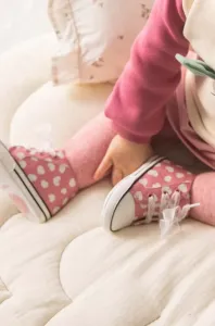 Dětské boty Mayoral Newborn růžová barva #5938884