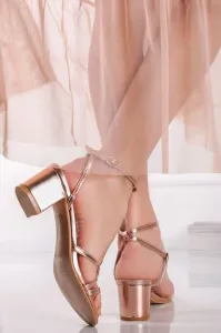 Růžovozlaté sandály na hrubém podpatku Cecilia