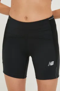Běžecké šortky New Balance Impact Run černá barva, s potiskem, medium waist #2031865