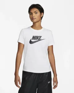 Nike Sportswear Essentials M