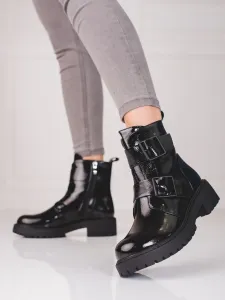 Krásné černé  kotníčkové boty dámské na plochém podpatku #601353