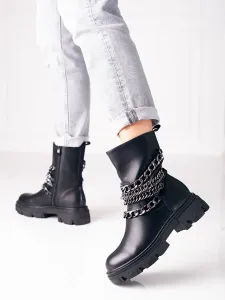 Pohodlné dámské  kotníčkové boty černé na plochém podpatku #600506