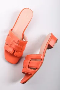 Oranžové pantofle na hrubém podpatku Sandy