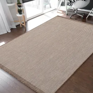 Jednoduchý a praktický hladký koberec hnědé barvy #2132016