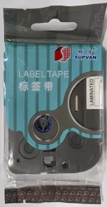Samolepicí páska Supvan L-121E, 9mm x 8m, černý tisk / průhledný podklad, laminovaná