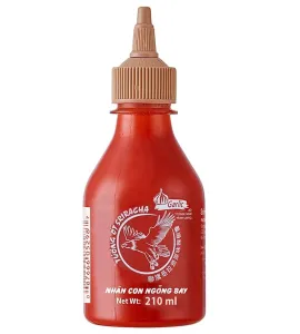 UNI-EAGLE Sriracha chilli omáčka s česnekem Množství: 245 g