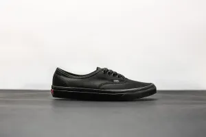 VANS Tenisky Authentic VN000EE3BKA1 45