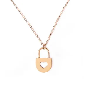 Vuch Romantický ocelový náhrdelník Heart Key Gold