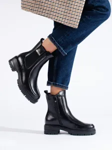 Krásné dámské černé  kotníčkové boty na plochém podpatku #5557374