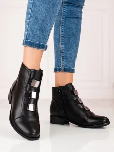 Krásné dámské černé  kotníčkové boty na plochém podpatku #601327